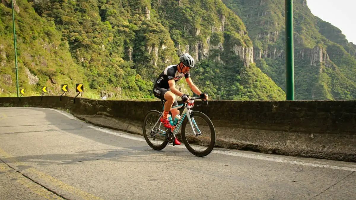 list of peloton scenic rides